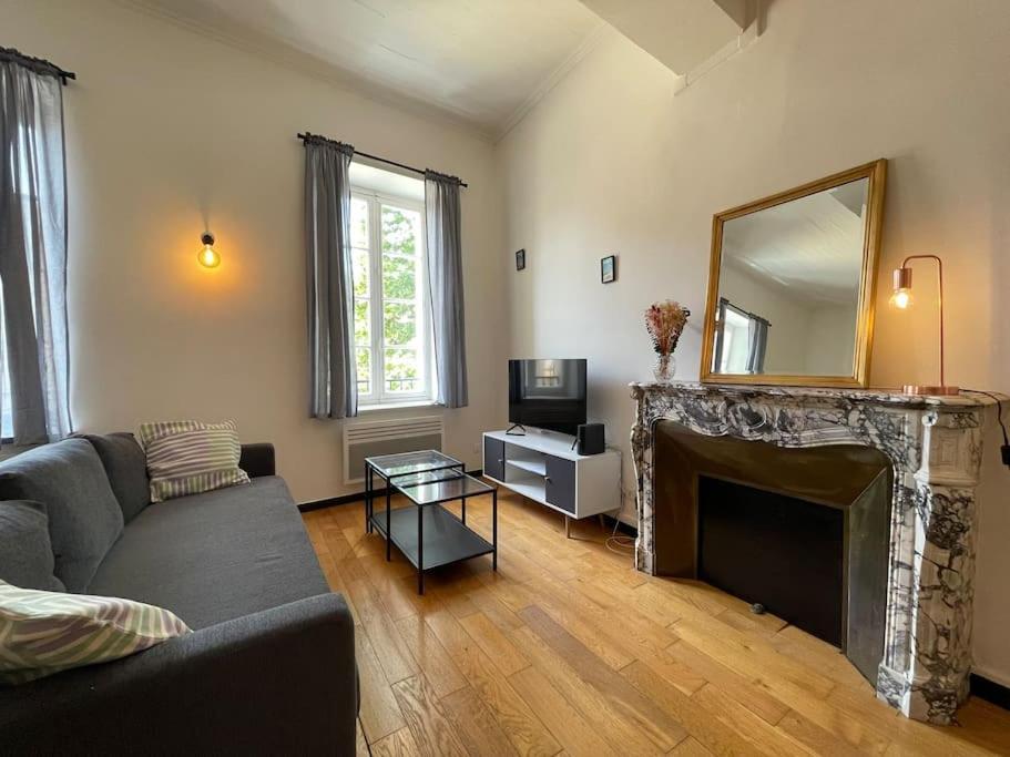 L'appartement Tomey Avec Parking * Carcasona